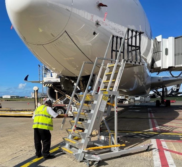 Figure&nbsp;5: Airbus A350 aircraft showing lower pitot probe covers fitted