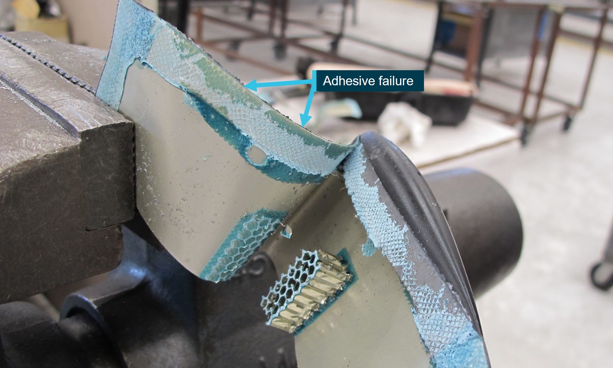 Figure&nbsp;10: Blade SN 5802 adhesive failure