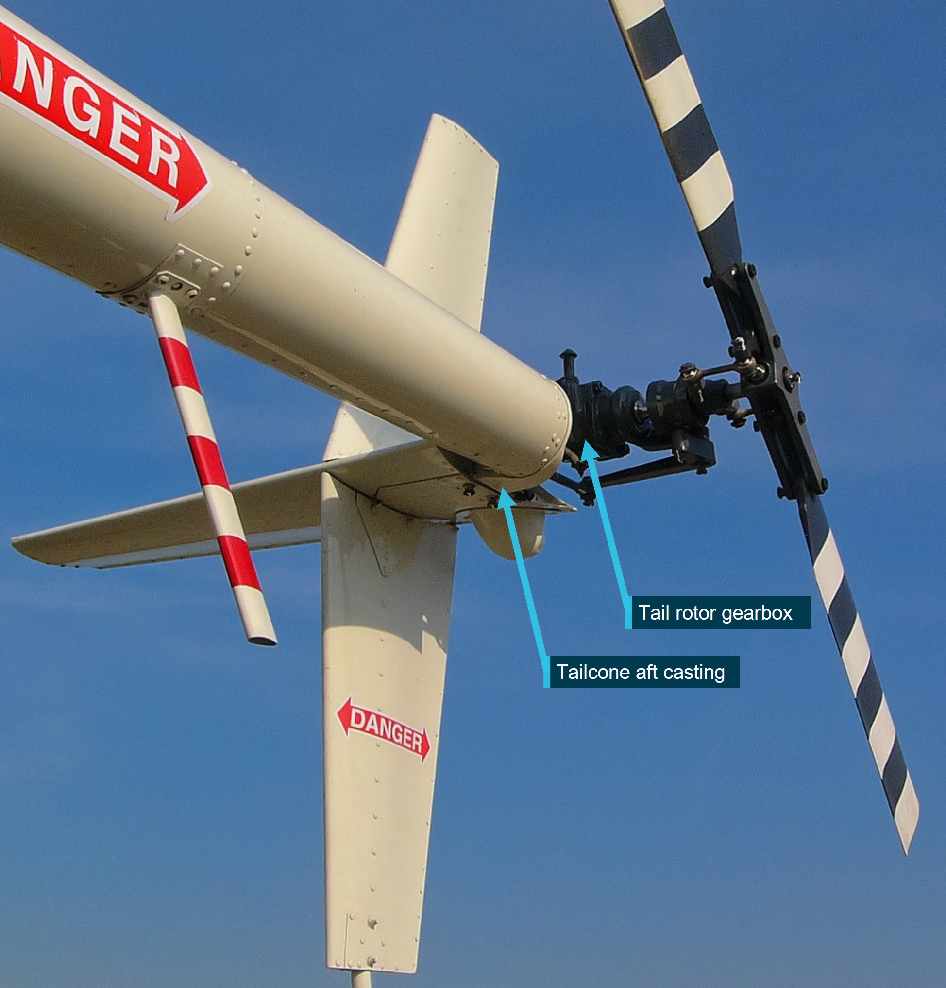 Figure&nbsp;2: Exemplar R22 tail arrangement