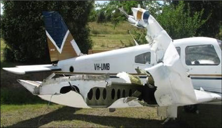 aair200506443_002.jpg