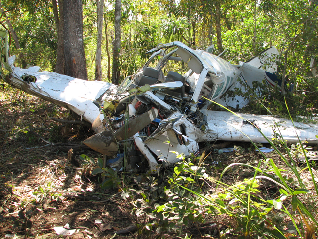 aair200603140_002.jpg