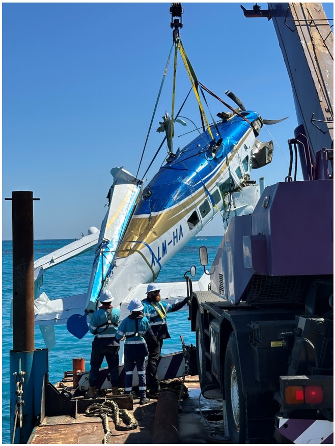 Figure&nbsp;8: VH-WTY recovery from Thomson Bay