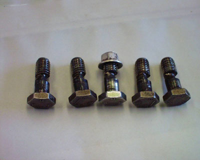 aair200205705_001.jpg