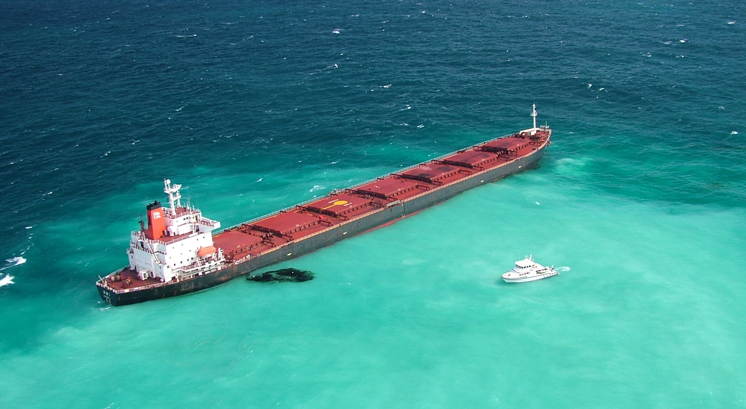 Figure&nbsp;23: Shen Neng 1 stranded on Douglas Shoal, Great Barrier Reef, Queensland