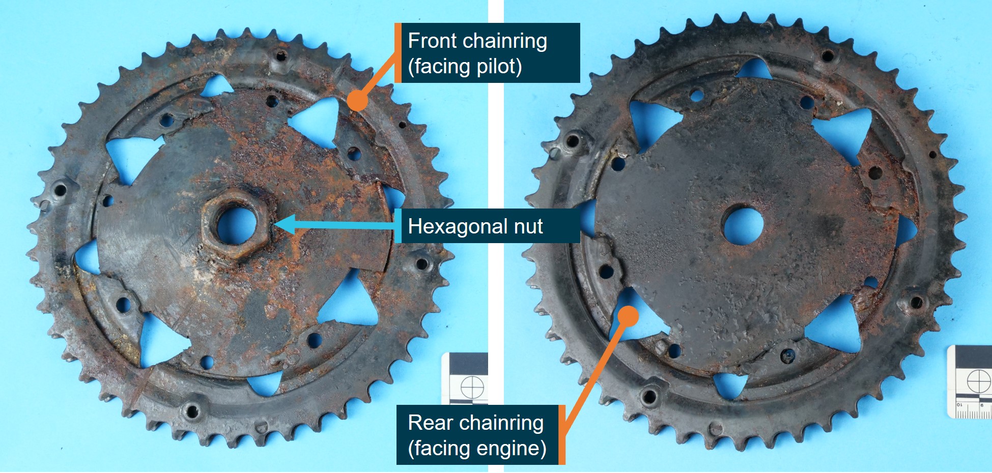 Front chainring facing pilot (left) and rear chainring facing engine (right)
