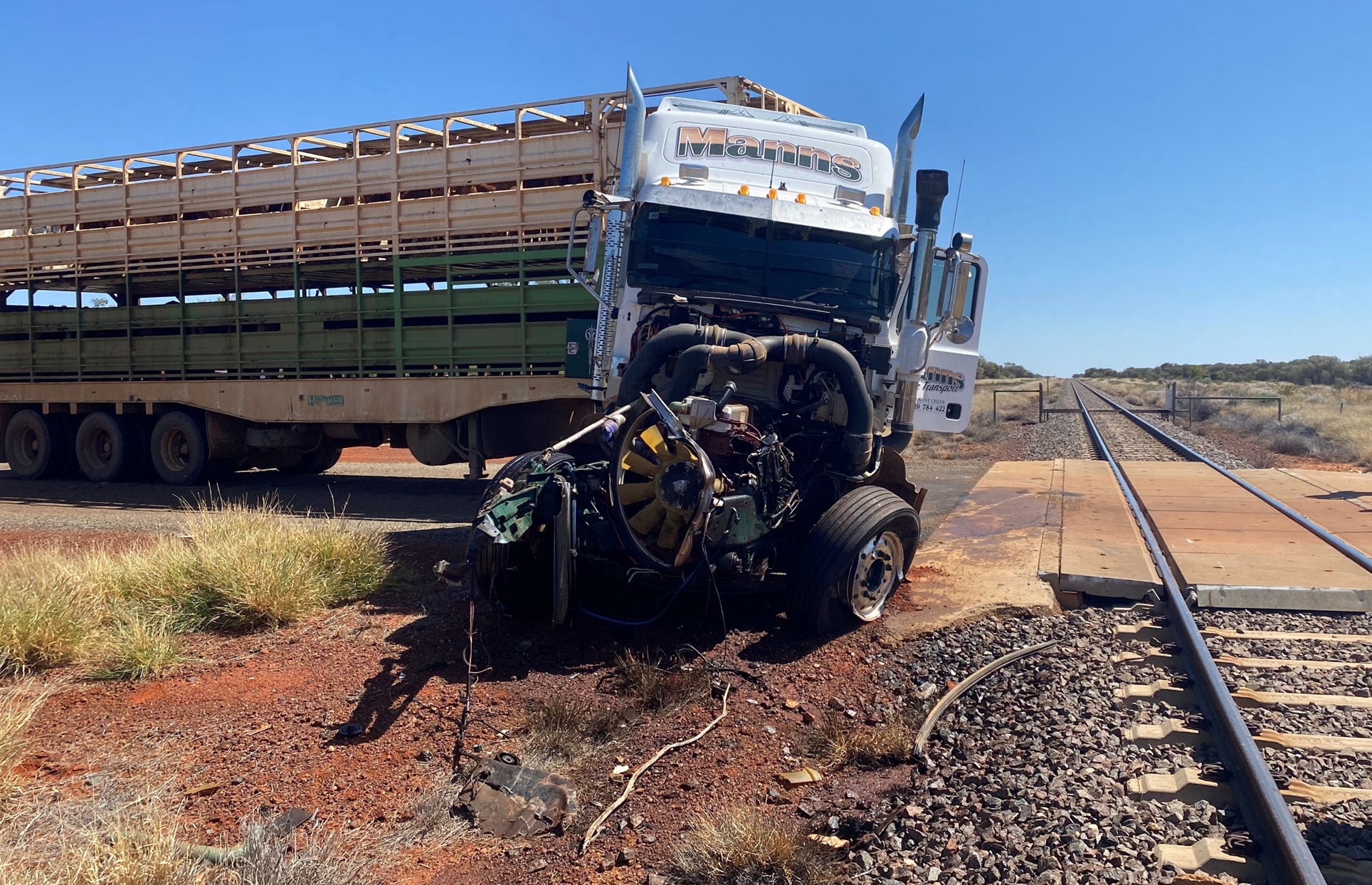 The truck at the level crossing after the collision