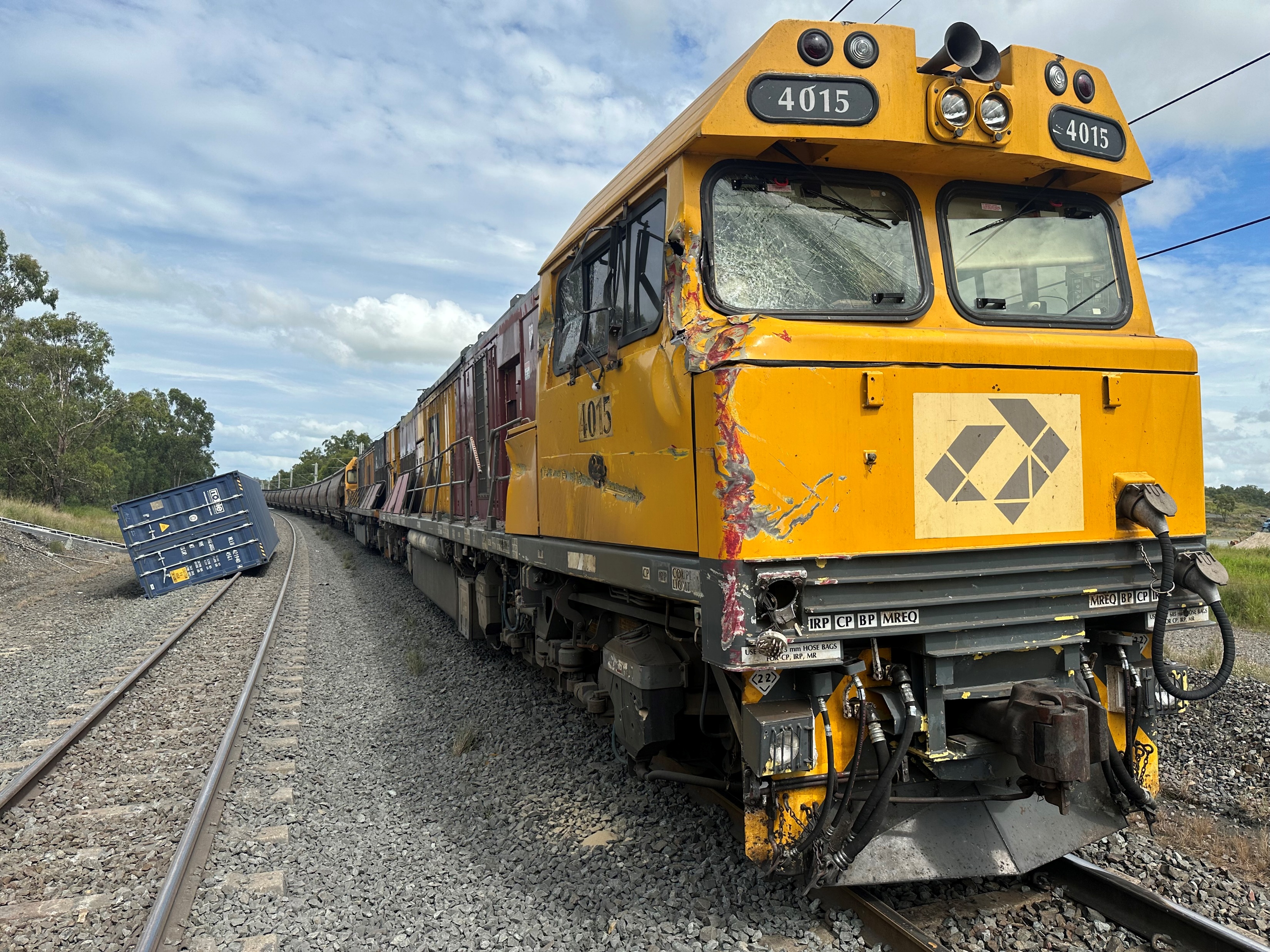 Train 9F02 after collision with train 82P7
