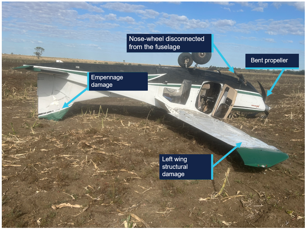 Photograph showing the aircraft wreckage