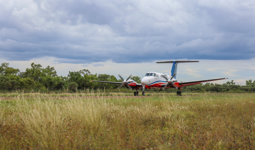 The occurrence aircraft, VH-FDI, a Hawker Beechcraft Corporation B200C King Air.