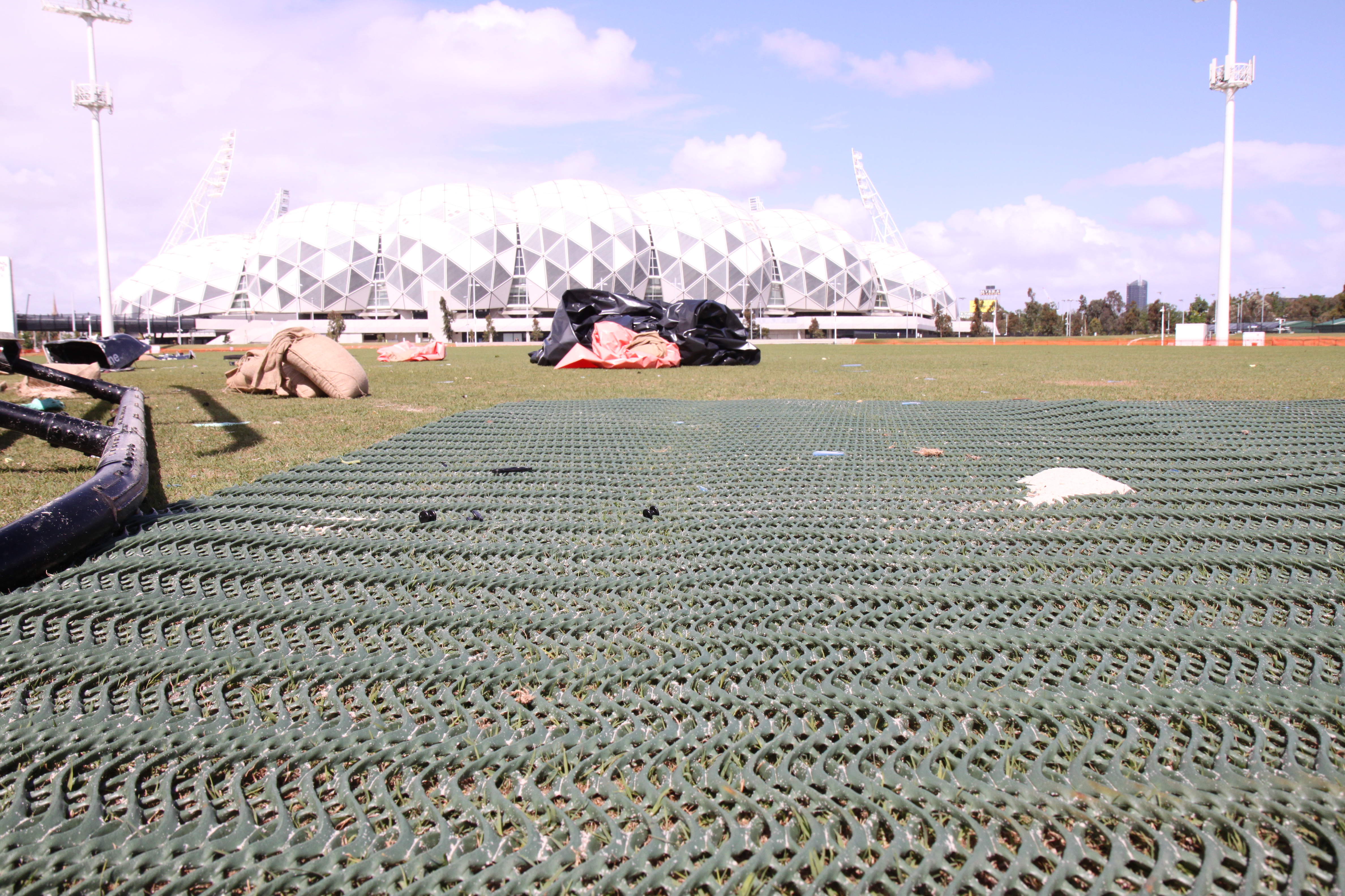 Figure 4: Helipad landing mat and right landing skid (looking east)