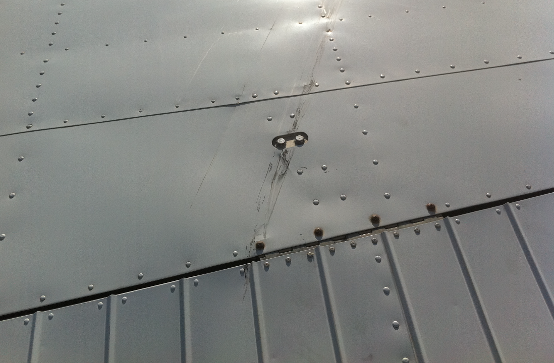 Figure 2: Damage to right wing of VH-SYH