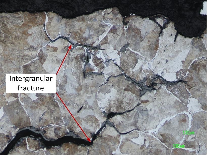 Figure 9: Photomicrograph of the etched microstructure of the rail fracture surface. The foot-web intersection of fractured weld exhibited an intergranular fracture mode.