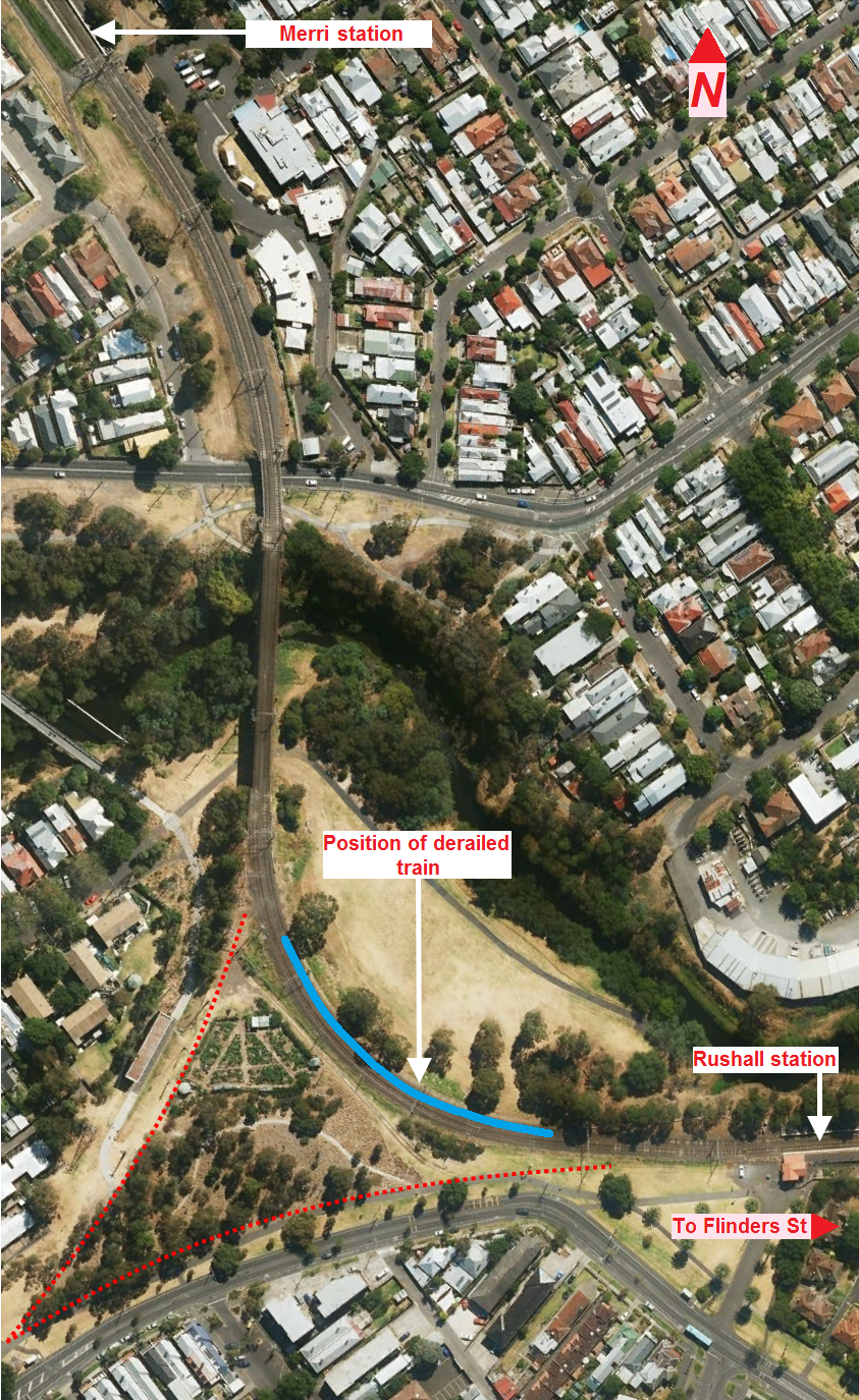 Figure 3: Derailment location on the 118 m Rushall curve. The red dotted lines indicate the layout of the closed sections of the original junction.<br />
Source: Google Earth, annotated by the Chief Investigator, Transport Safety (Vic)