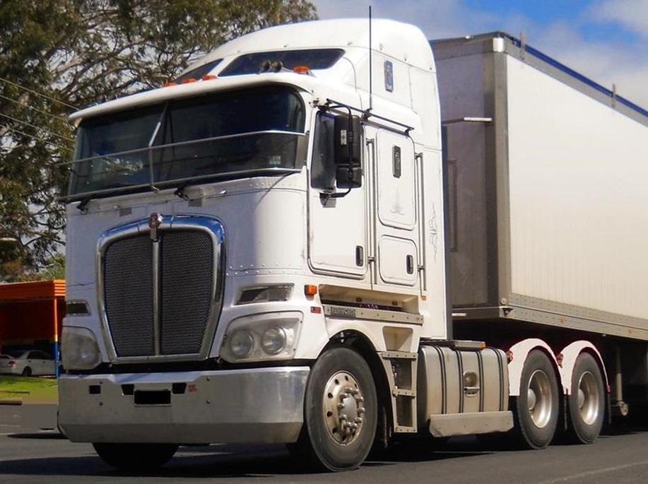Figure 12: A similar Kenworth prime mover to that involved in the collision