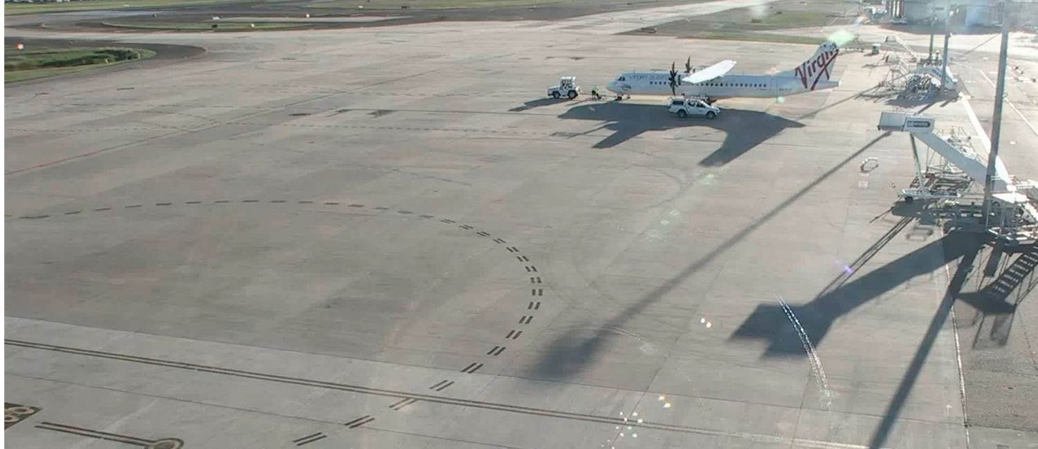 Figure 2: Aircraft being parked on remote bay at 1846 on 20 February 2014 (still image copied from closed circuit TV footage) in preparation for post-occurrence maintenance.
