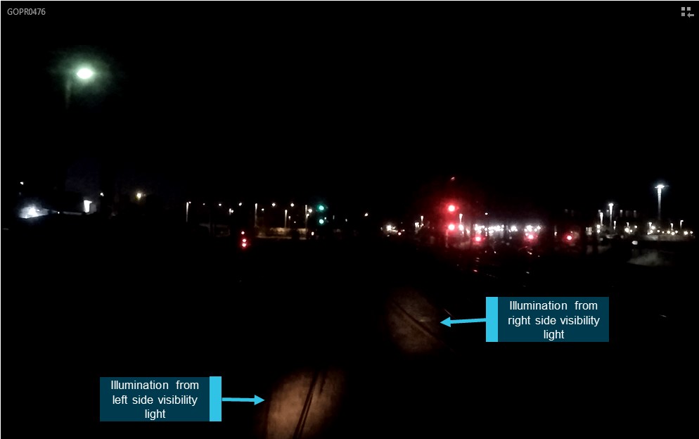 Figure 12: Similar train type showing visibility (ditch) lights illuminating track ahead.<br />
Source: ATSB