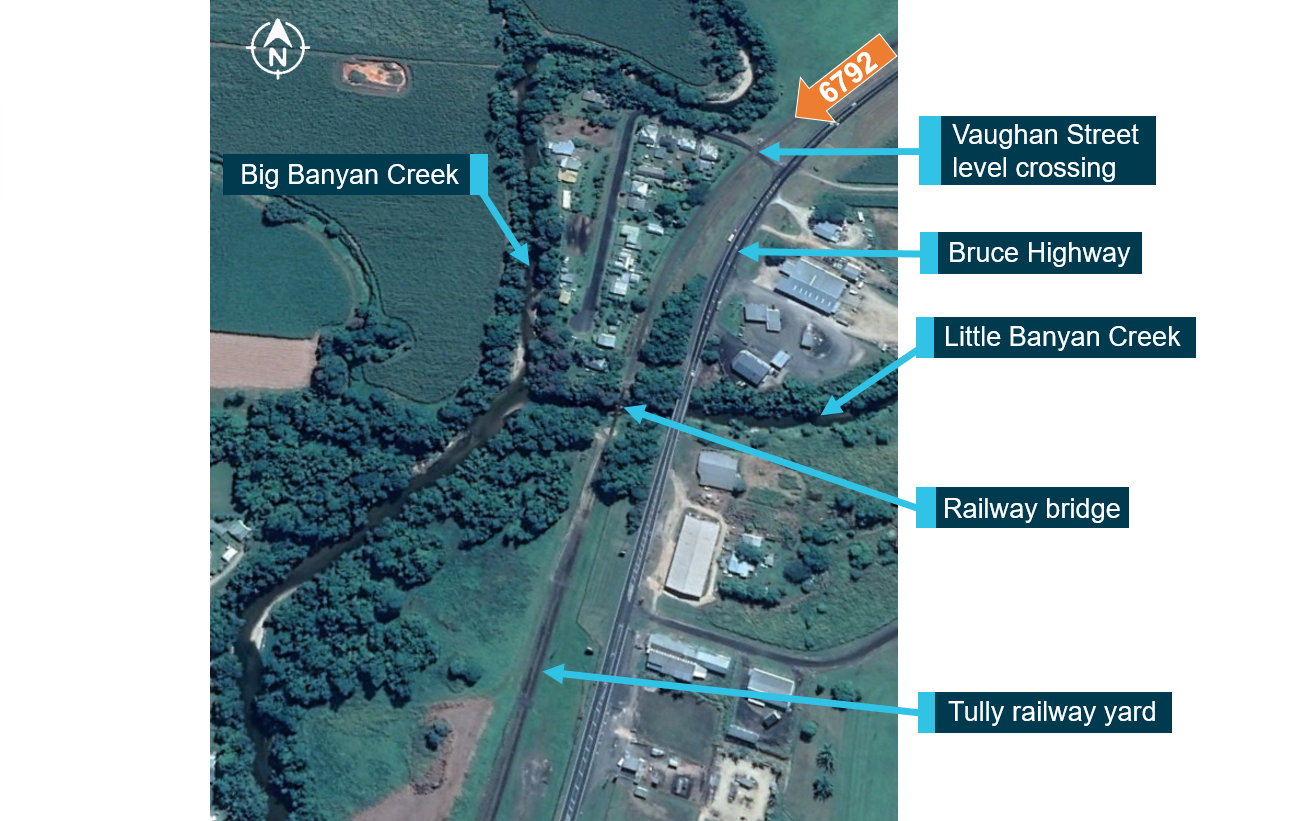 Figure 3: Train 6792’s route on approach to the Little Banyan Creek rail bridge.<br />
Source: Google Maps, modified by ATSB.