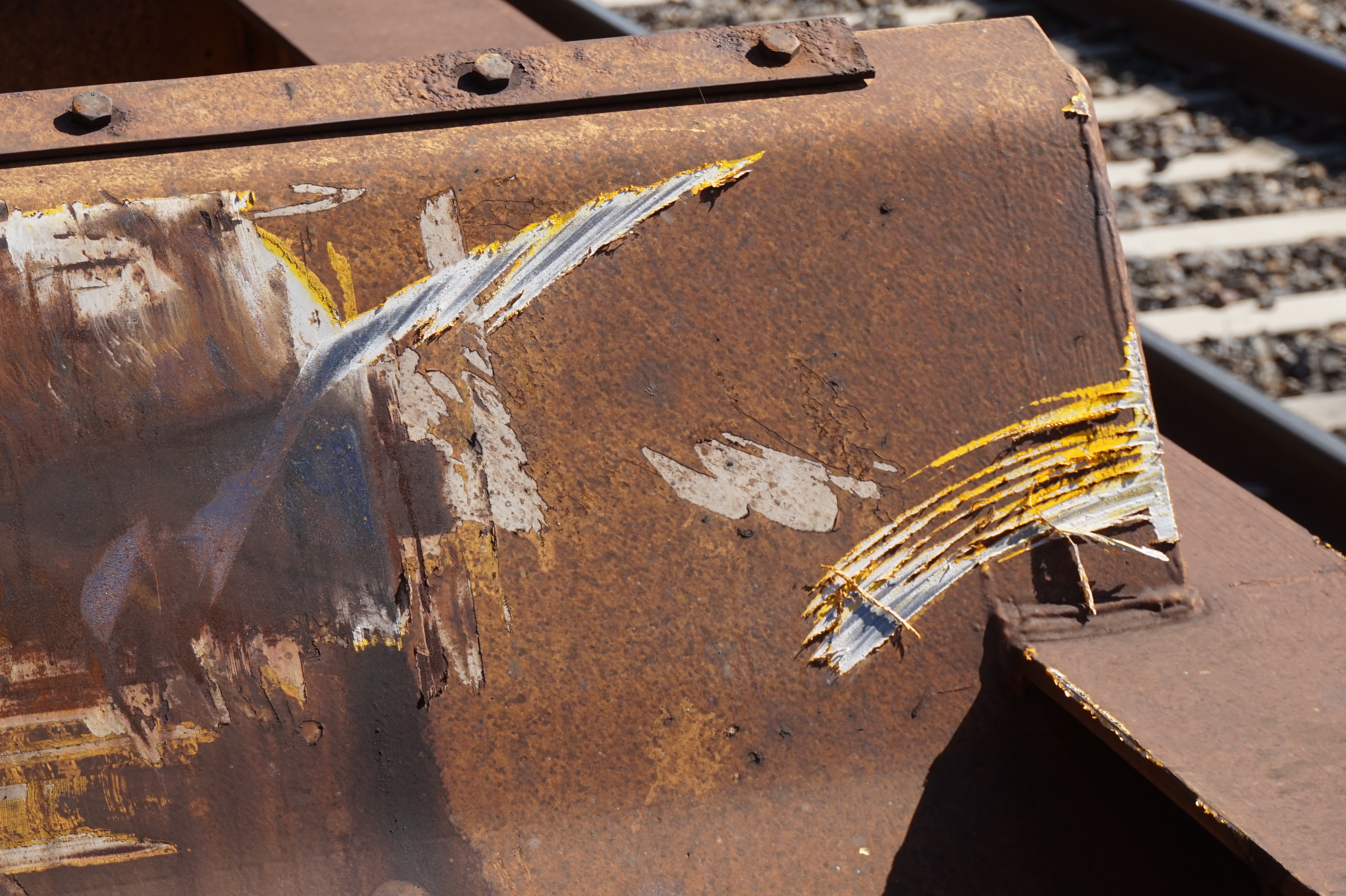 Figure 15: Detail of witness marks on cradle slope face.<br />
Source: ARTC
