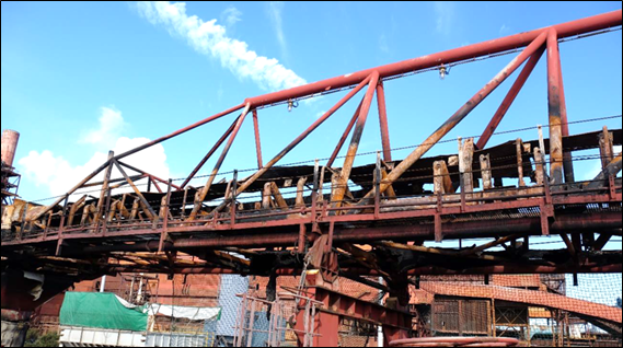 Fire damage to the SUL system boom