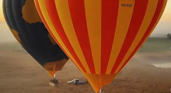 Balloon (foreground) involved in the occurrence investigation.