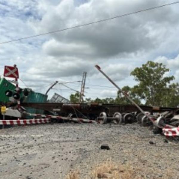 Derailment of freight train 82P7 and subsequent collision with coal train 9F02, near Marmor, Queensland, on 29 January 2023