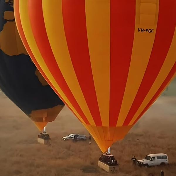 Balloon (foreground) involved in the occurrence investigation.