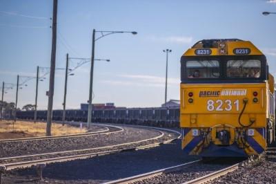 Figure 1: 82 class Pacific National locomotive