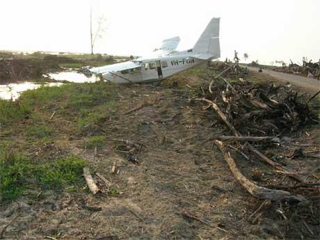 aair200501287_003.jpg