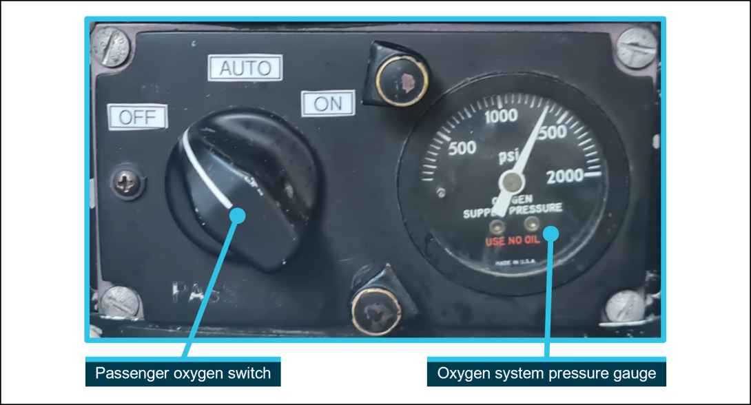 Figure A6: VH-HPY cockpit oxygen gauge and passenger oxygen switch